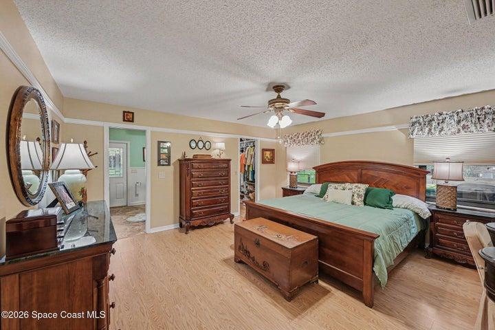 1810 Whispering Oaks Circle, Melbourne, FL, 32934 photo 17