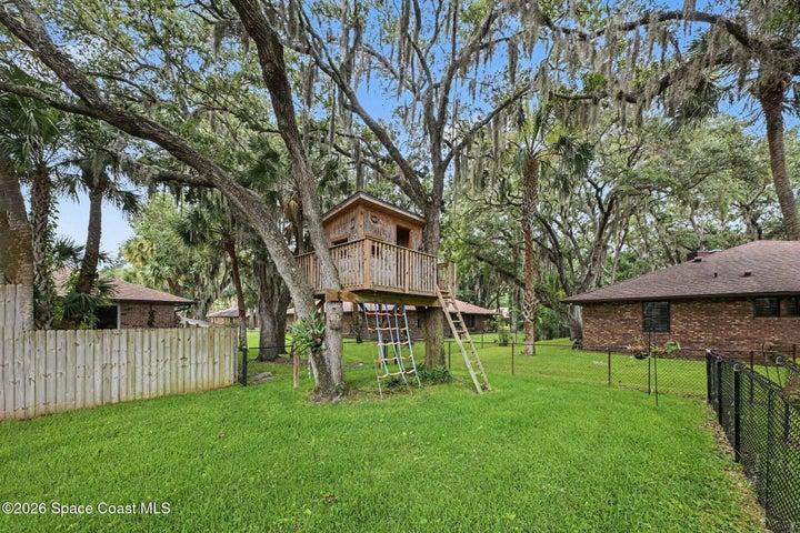 1810 Whispering Oaks Circle, Melbourne, FL, 32934 photo 34