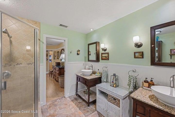 1810 Whispering Oaks Circle, Melbourne, FL, 32934 photo 22