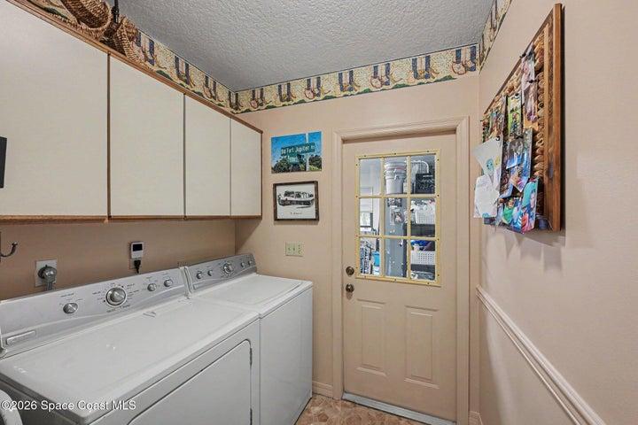 1810 Whispering Oaks Circle, Melbourne, FL, 32934 photo 30