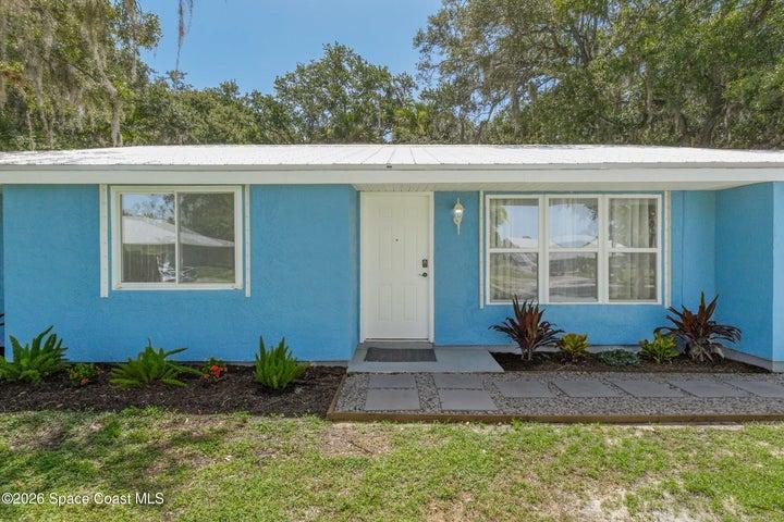 565 Wistar Court NE, Melbourne, FL, 32907 photo 2