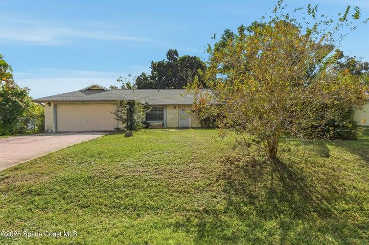 1226 Hedgecoth Street NW, Palm Bay, FL, 32907 photo 4