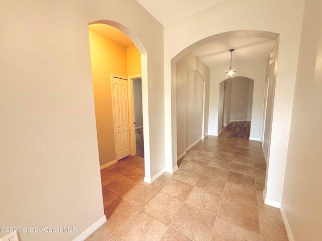 Front Entry Way