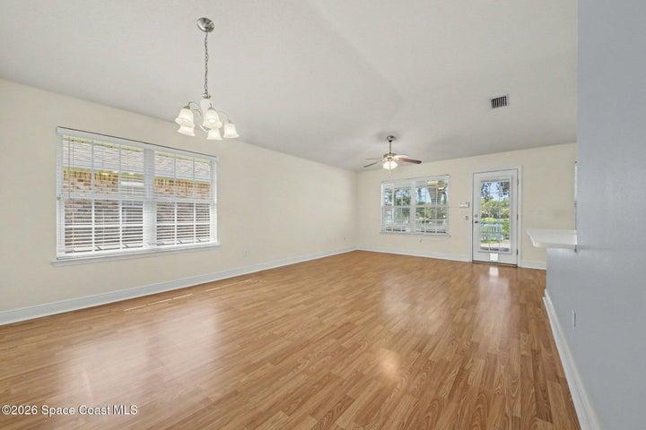 567 Coral Trace Boulevard, Edgewater, FL, 32132 photo 5