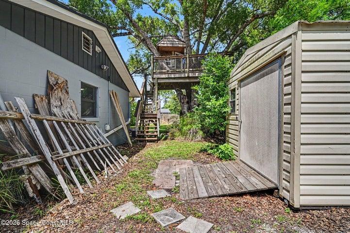 Also have nice outside shed for storage.