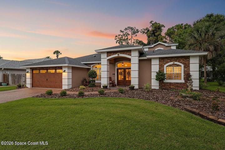 663 Sheridan Woods Drive, Melbourne