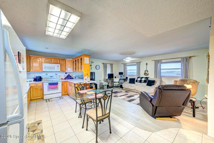 190 E Olmstead Drive I4, Titusville, FL, 32780 photo 5