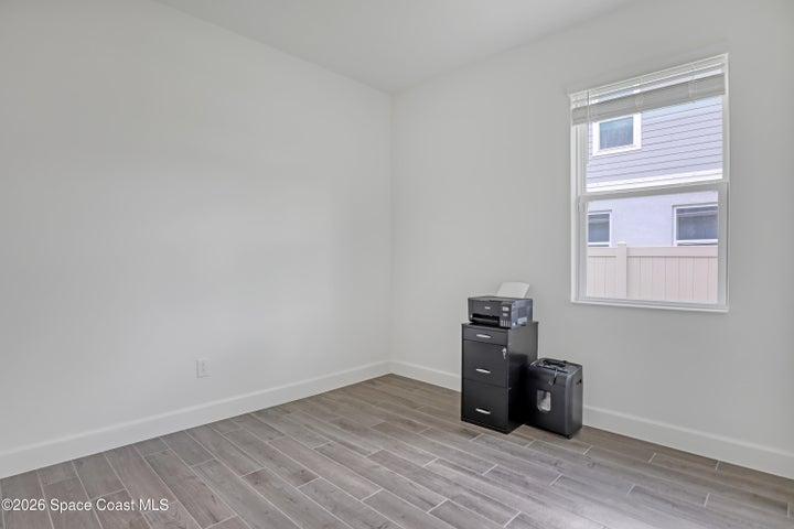 Guest bedroom 2