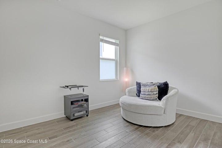 Guest bedroom 3