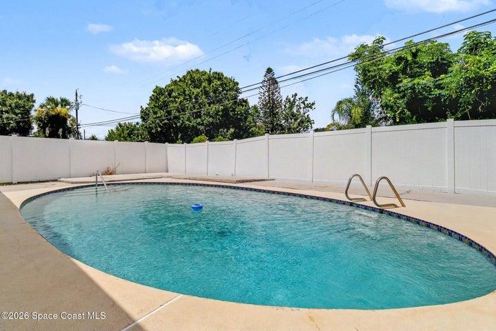 Large Pool + Vinyl Fenced Yard
