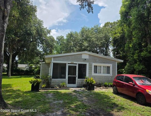 3835 Coolidge Avenue, Mims