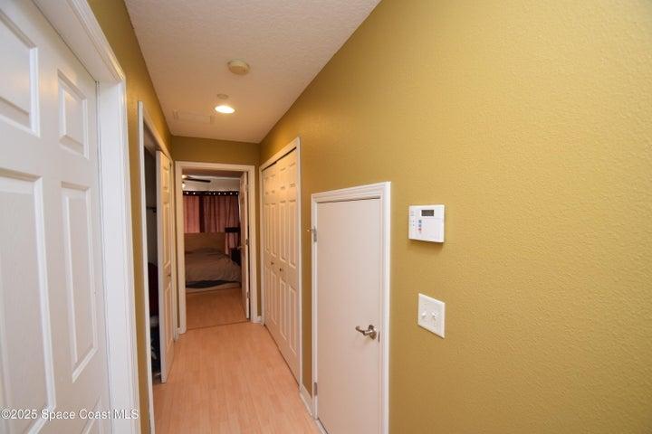 Garage access & Laundry space