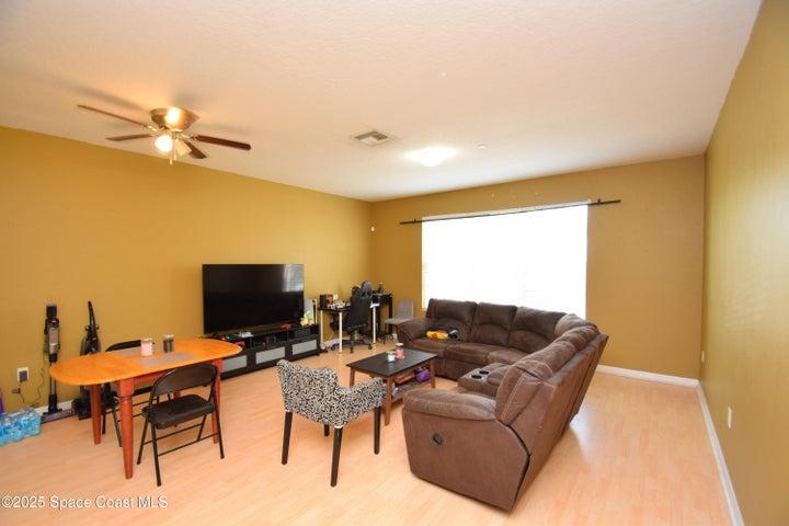 1327 Salem Orchard Lane, Brandon, FL, 33510 photo 14