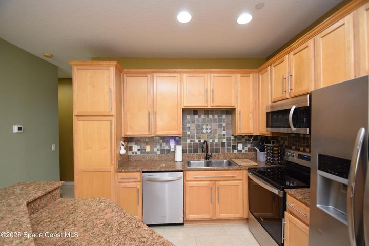 Nice tile backsplash