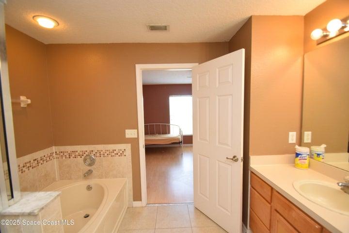 1327 Salem Orchard Lane, Brandon, FL, 33510 photo 50
