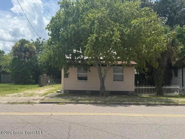 108 S Palm Avenue, Titusville