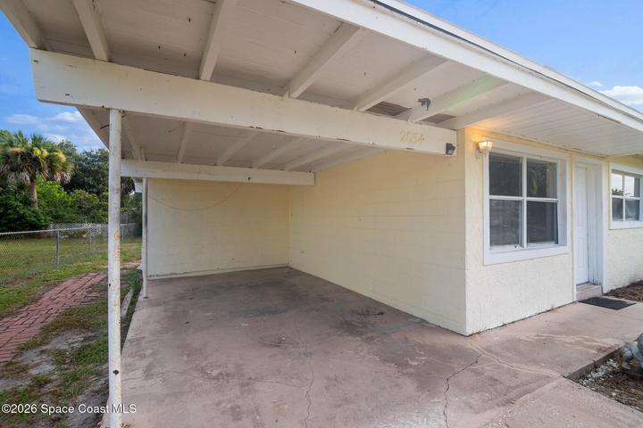 2054 Maid Marian Lane, Melbourne, FL, 32935 photo 4