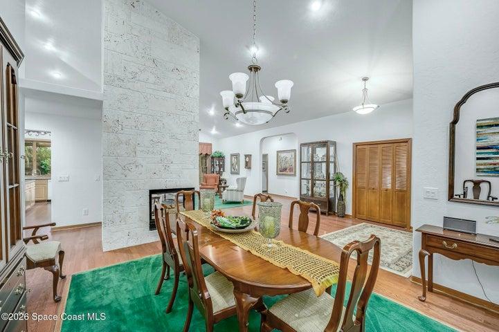 3706 Secluded Oak Court, Melbourne, FL, 32934 photo 5