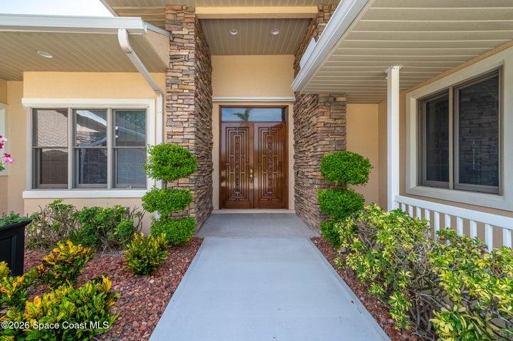 3706 Secluded Oak Court, Melbourne, FL, 32934 photo 3