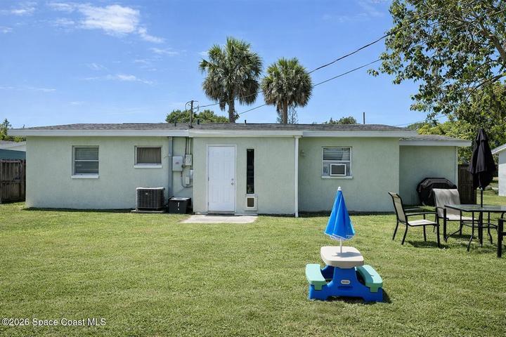 2394 Saint Dunston Lane, Melbourne, FL, 32935 photo 23