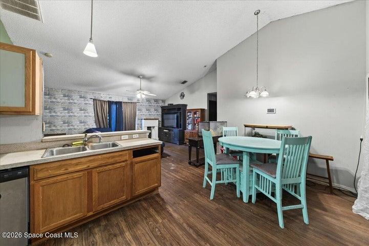 1802 Wildcat Avenue SE, Palm Bay, FL, 32909 photo 2