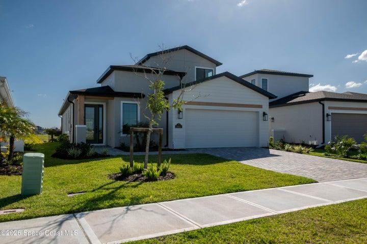 2944 Karelian Drive, Melbourne