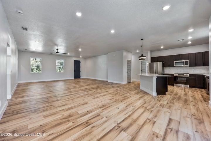 1254 Heitzman Avenue SW, Palm Bay, FL, 32908 photo 4