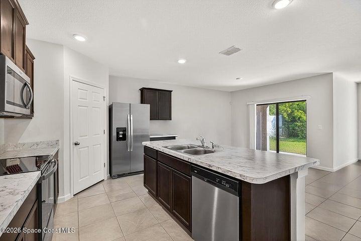 5307 Entertainment Way, Fort Pierce, FL, 34947 photo 3