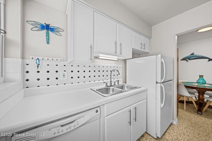 1563 S Atlantic Avenue 13, Cocoa Beach, FL, 32931 photo 7