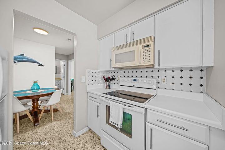 1563 S Atlantic Avenue 13, Cocoa Beach, FL, 32931 photo 6