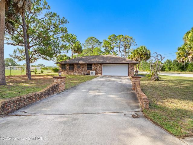 6070 Minton Road NW, Palm Bay