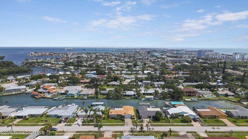 113 Holiday Lane, Cocoa Beach, FL, 32931 photo 36