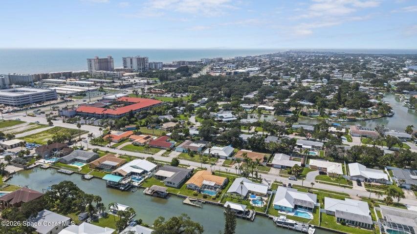 113 Holiday Lane, Cocoa Beach, FL, 32931 photo 39