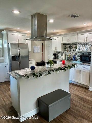 2394 Saint Dunston Lane, Melbourne, FL, 32935 photo 8