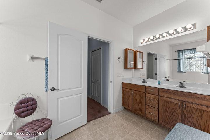 5879 Cheshire Drive, Titusville, FL, 32780 photo 24