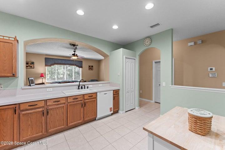 5879 Cheshire Drive, Titusville, FL, 32780 photo 10