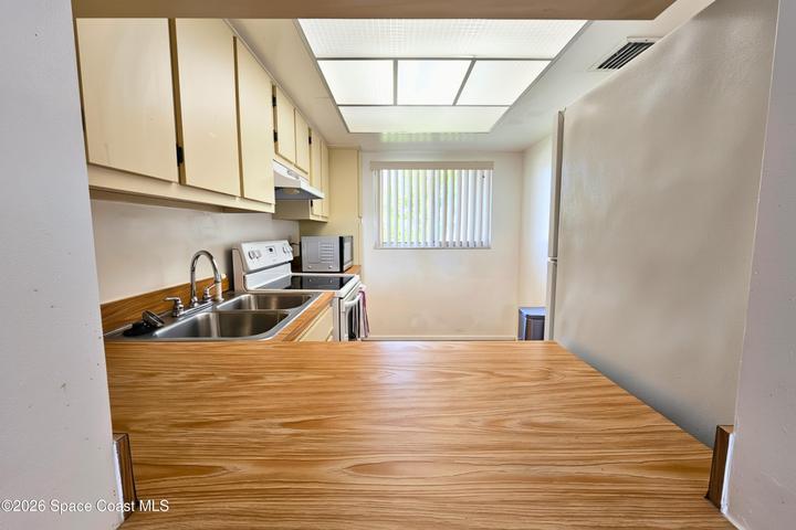 3001 Thrush Drive 224, Melbourne, FL, 32935 photo 23