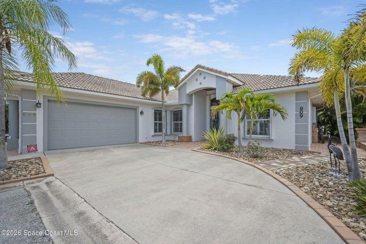 809 W Central Boulevard, Cape Canaveral, FL, 32920 photo 5