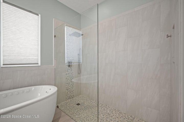 809 W Central Boulevard, Cape Canaveral, FL, 32920 photo 42