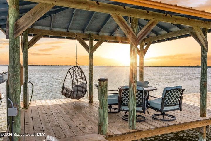 809 W Central Boulevard, Cape Canaveral, FL, 32920 photo 54