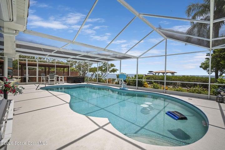 809 W Central Boulevard, Cape Canaveral, FL, 32920 photo 59