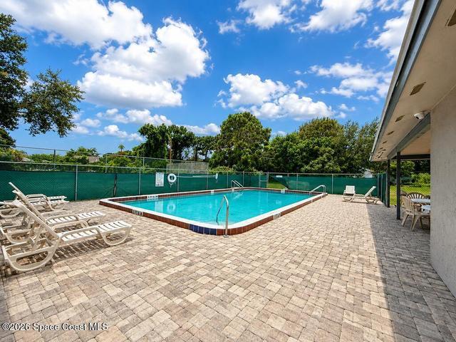 3001 Thrush Drive 219, Melbourne, FL, 32935 photo 3