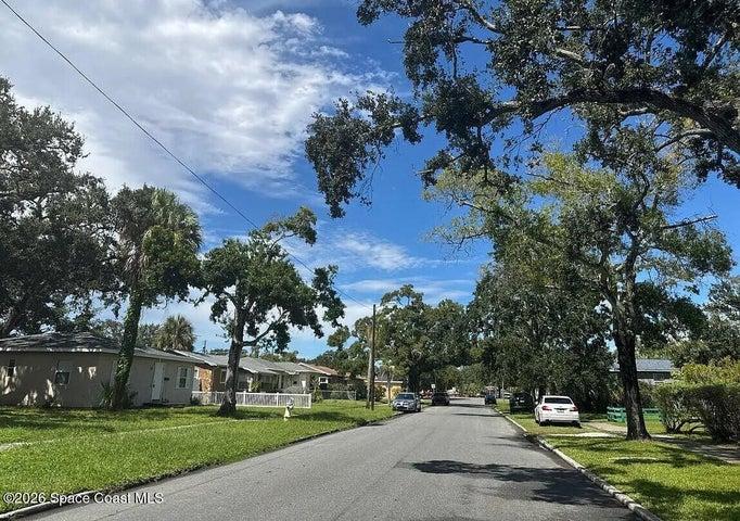 2346 Grove Street S, St. Petersburg, FL, 33705 photo 5
