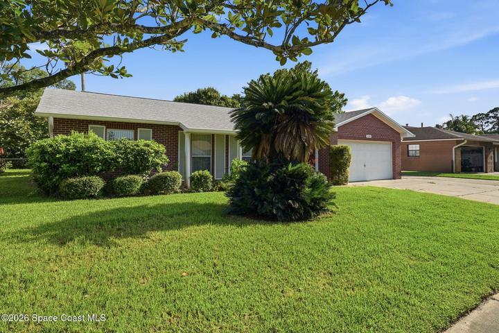 1165 Santa Cruz Avenue, Titusville