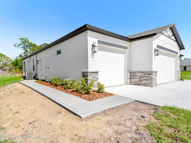 3164 Santa Cruz Avenue SE, Palm Bay, FL, 32909 photo 38