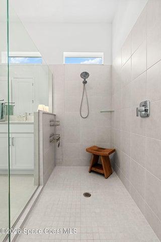 primary shower