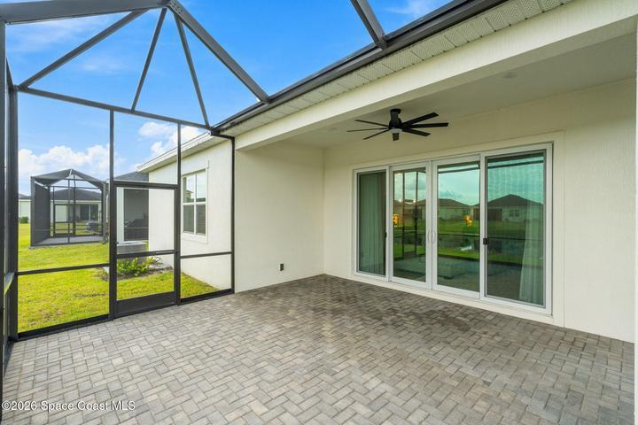 screened lanai