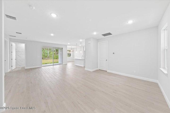3373 Fitzpatrick Avenue SW, Palm Bay, FL, 32908 photo 4