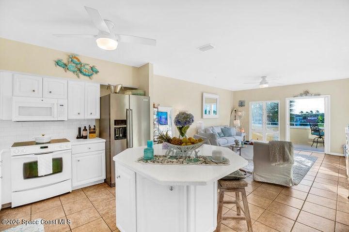 5010 Harmony Circle 306, Vero Beach, FL, 32967 photo 8