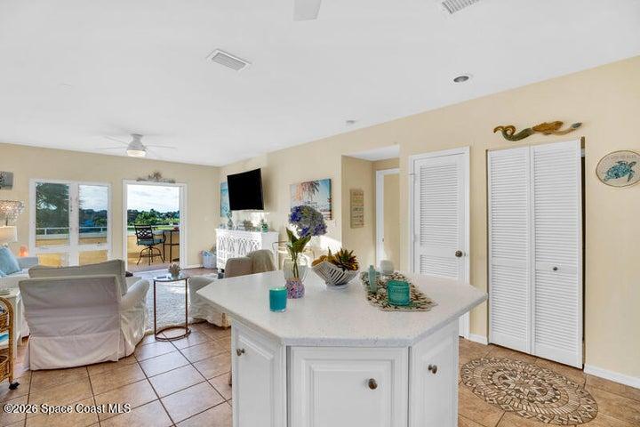 5010 Harmony Circle 306, Vero Beach, FL, 32967 photo 9
